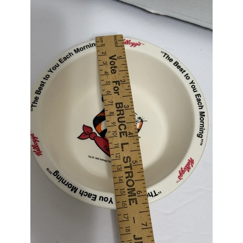 1995 Kellogg's Tony the Tiger Cereal‎ Bowl 